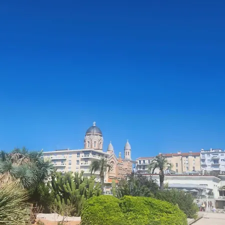 Дом отдыха Pres De La Mere Yourhosthelper *