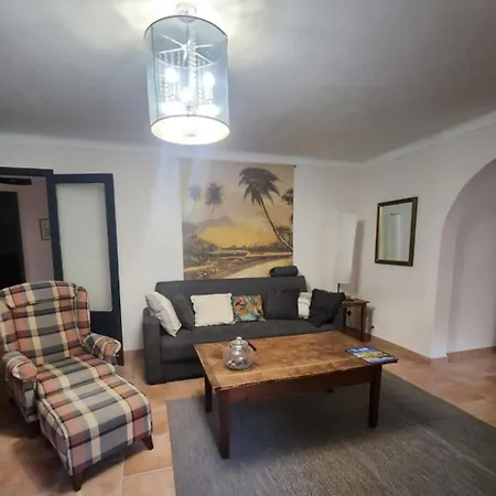 Pres De La Mere Yourhosthelper Dom wakacyjny Saint-Raphaël